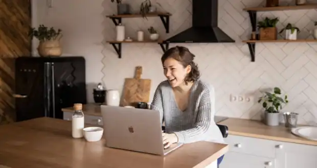 Что и как смотрят на «Comedy Central» в Казахстане